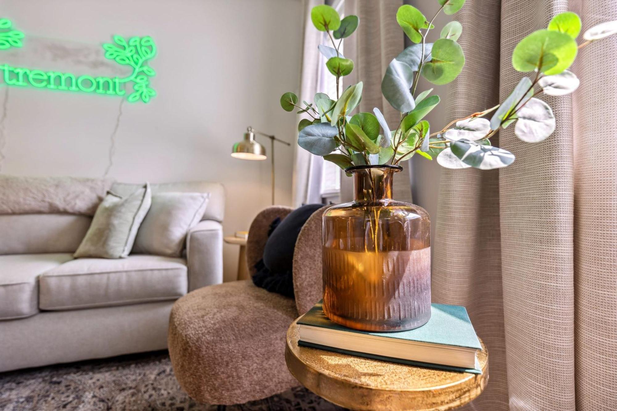 Newly Renovated Tremont Treasure I Cozy + Modern Villa Cleveland Bagian luar foto